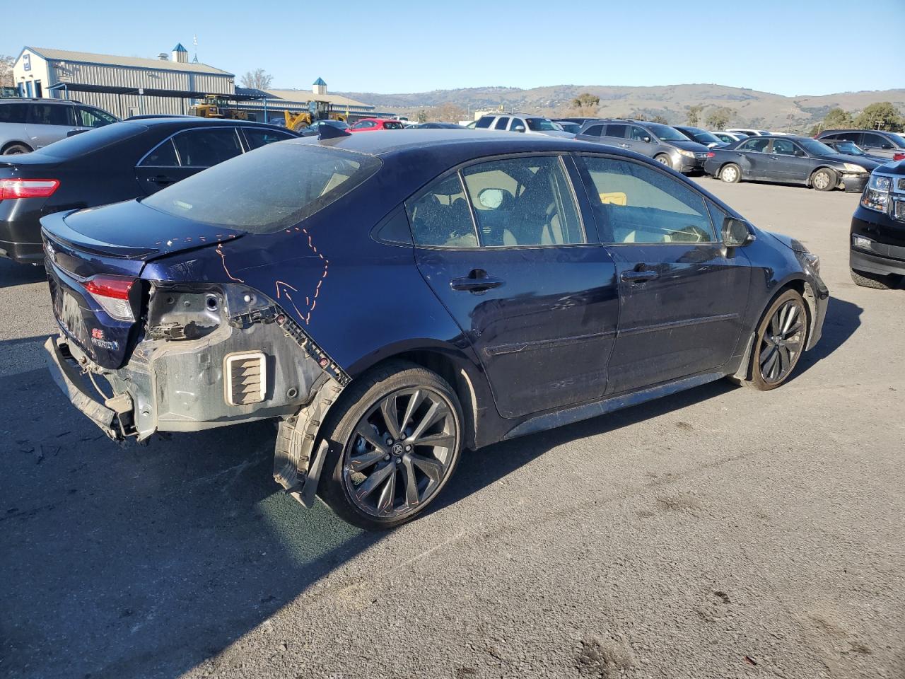 2023 TOYOTA COROLLA LE VIN:JTDBCMFE4PJ015356