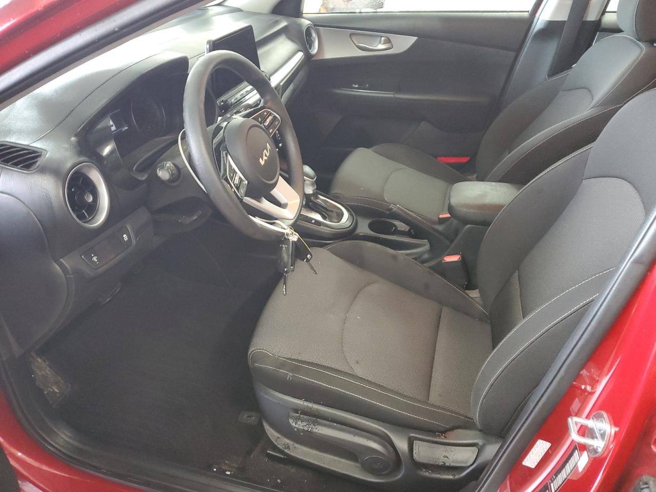 2024 KIA FORTE LX VIN:3KPF24ADXRE780476