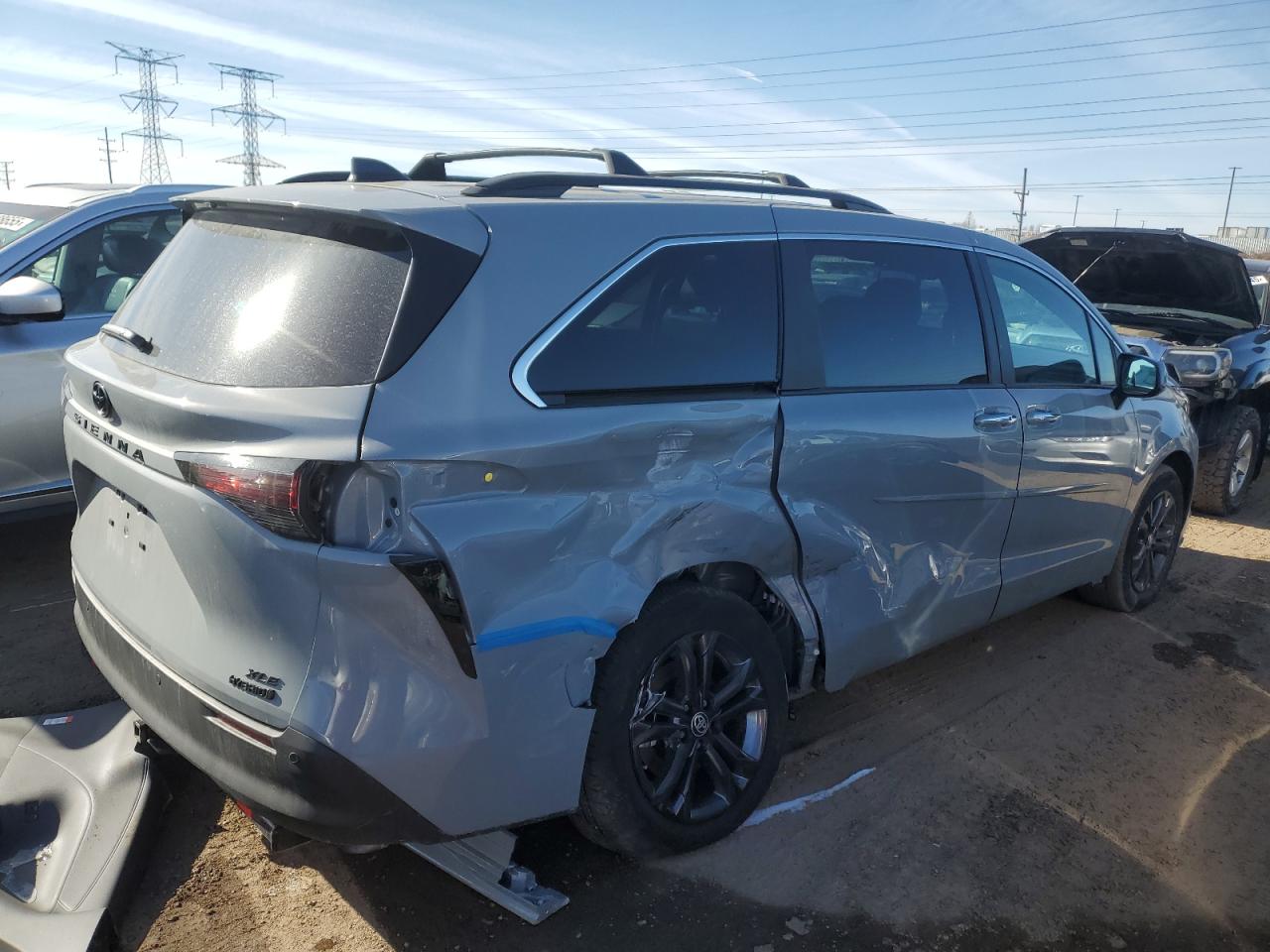 2024 TOYOTA SIENNA XSE VIN:5TDCSKFC5RS123212
