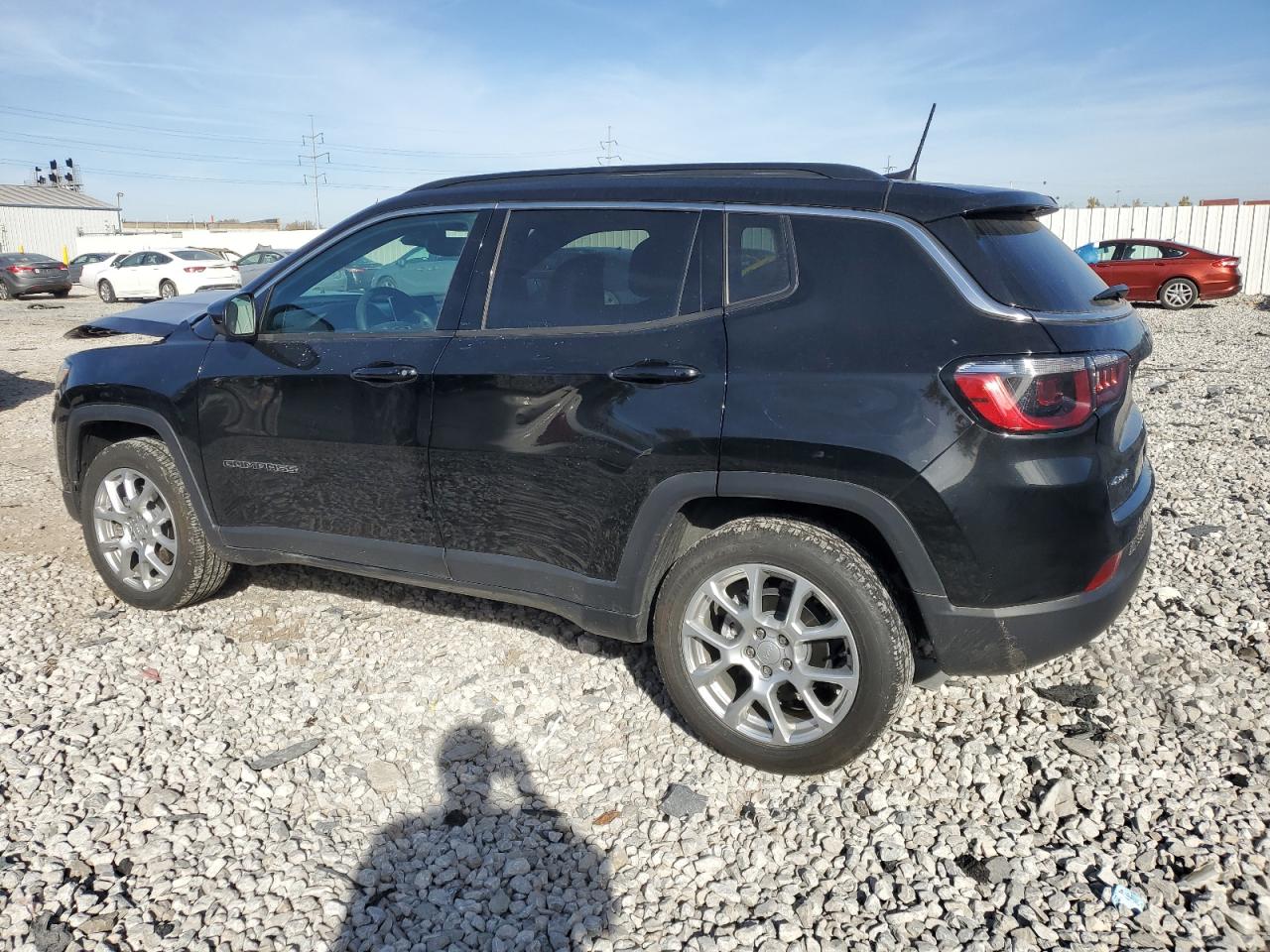 2024 JEEP COMPASS LATITUDE LUX VIN:3C4NJDFN8RT575654