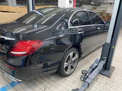 2019 Mercedes-Benz E 220 VIN: