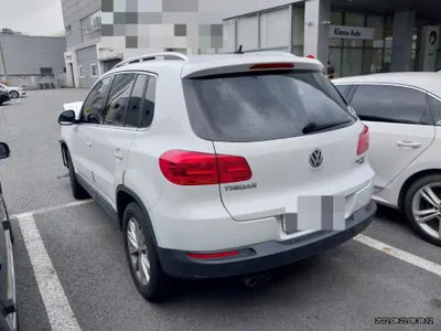 2014 Volkswagen Tiguan VIN:
