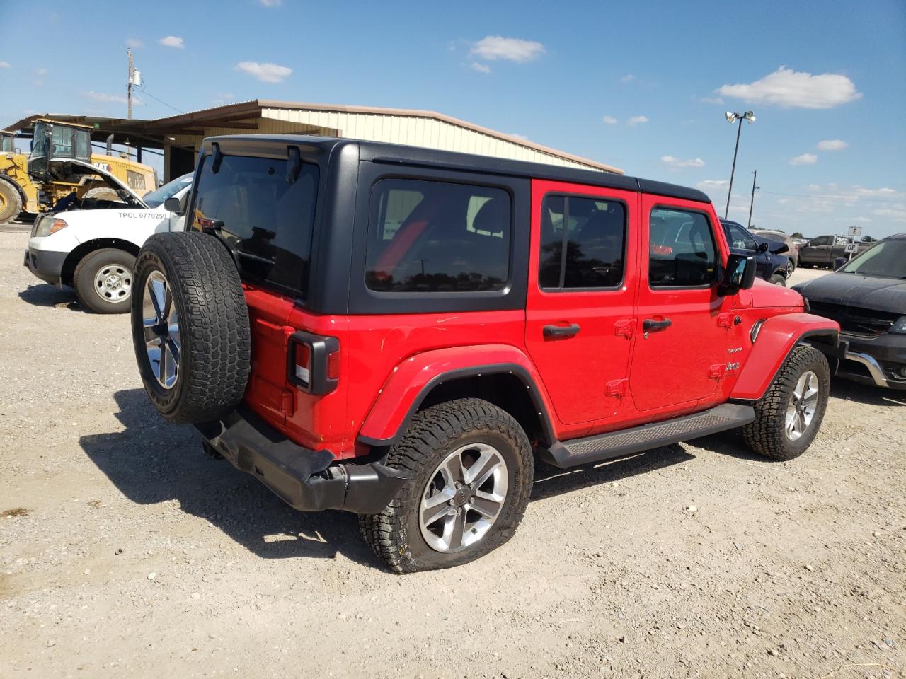 2022 JEEP WRANGLER UNLIMITED SAHARA VIN:1C4HJXEN7NW242625