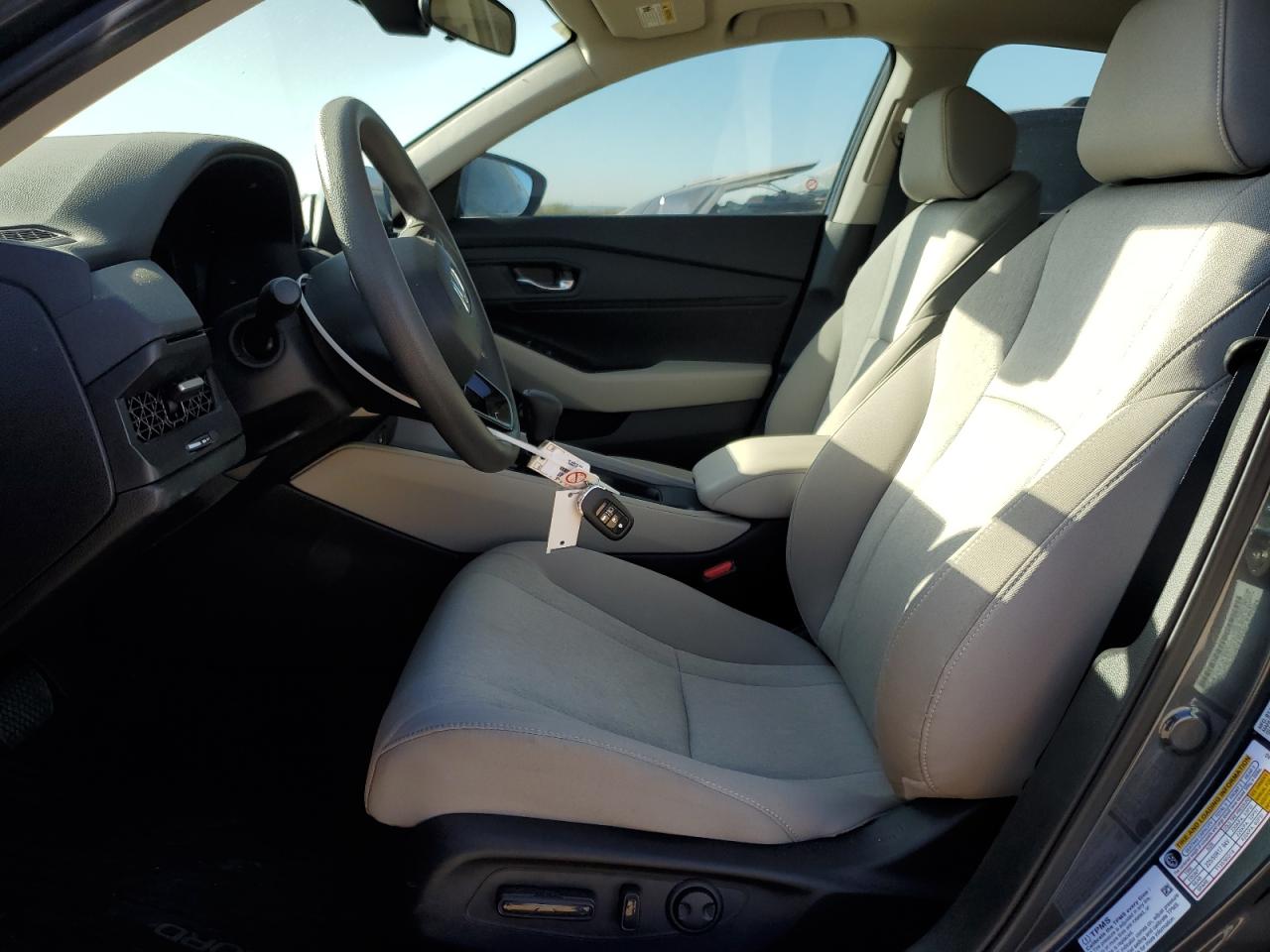 2024 HONDA ACCORD EX VIN:1HGCY1F31RA005679