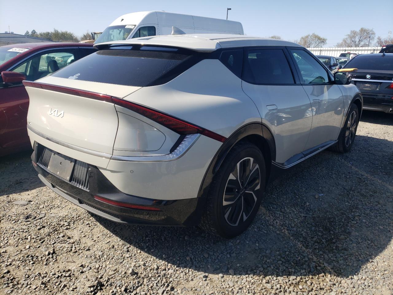 2022 KIA EV6 LIGHT VIN:KNDC34LA3N5025582