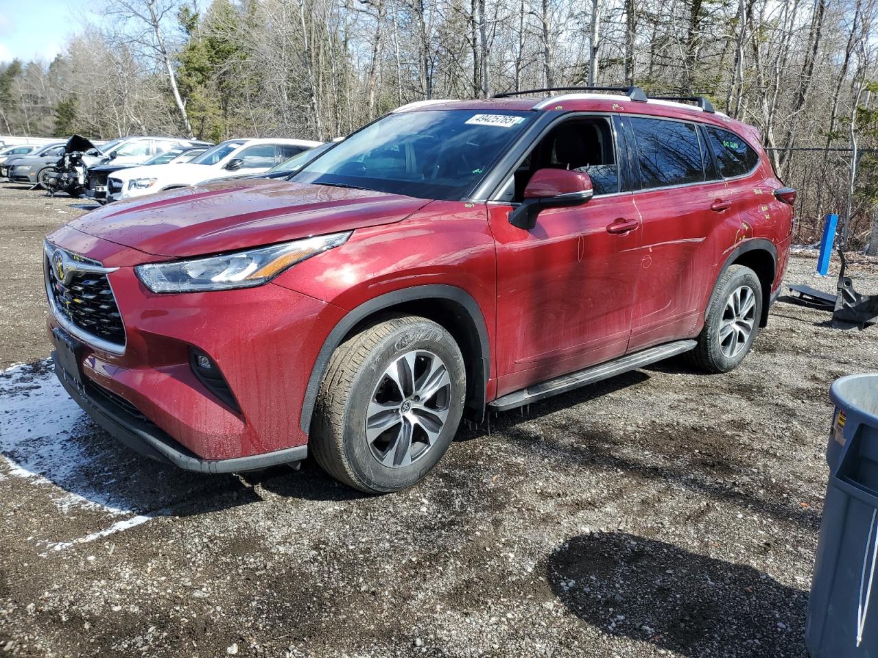 2022 TOYOTA HIGHLANDER XLE VIN:5TDGZRBH8NS582154