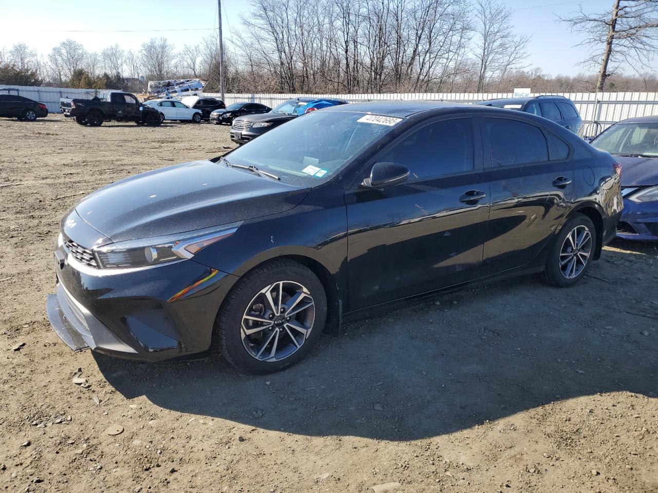 2022 KIA FORTE FE VIN:3KPF24AD2NE471188
