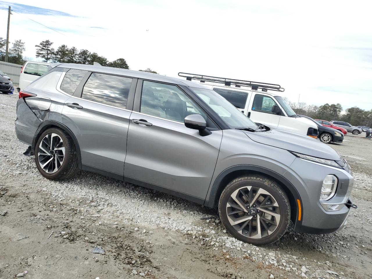 2024 MITSUBISHI OUTLANDER SE VIN:JA4J4VA89RZ027792