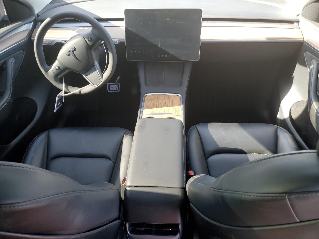 2023 TESLA MODEL Y  VIN:7SAYGDEE3PF809937