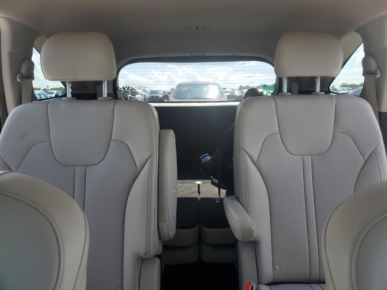 2022 KIA SORENTO EX VIN:5XYRH4LFXNG133423
