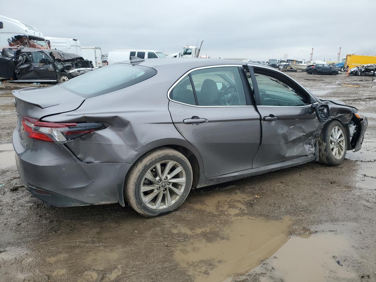 2024 TOYOTA CAMRY LE VIN:4T1C11AK9RU231870