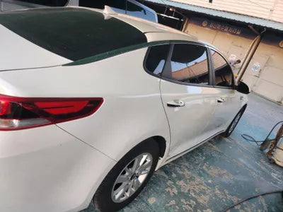 2016 Kia K5 VIN: