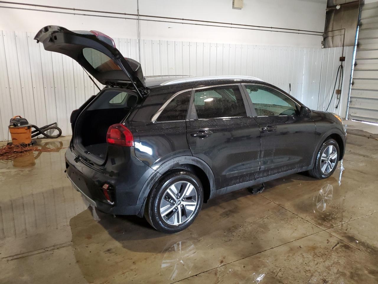 2022 KIA NIRO LX VIN:KNDCB3LC4N5511445