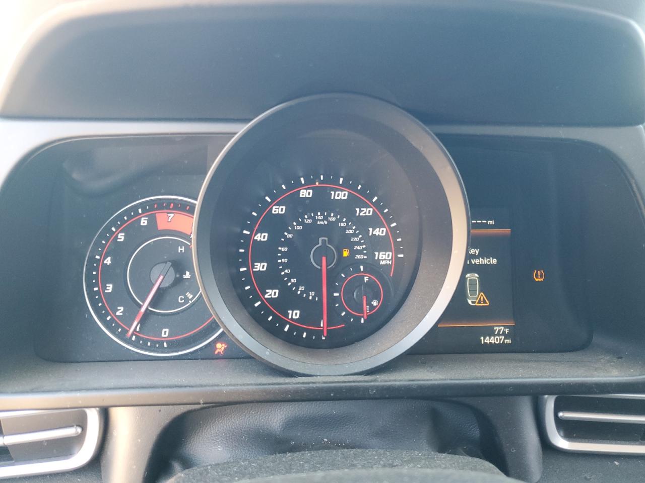 2022 HYUNDAI ELANTRA SEL VIN:5NPLM4AG9NH063399