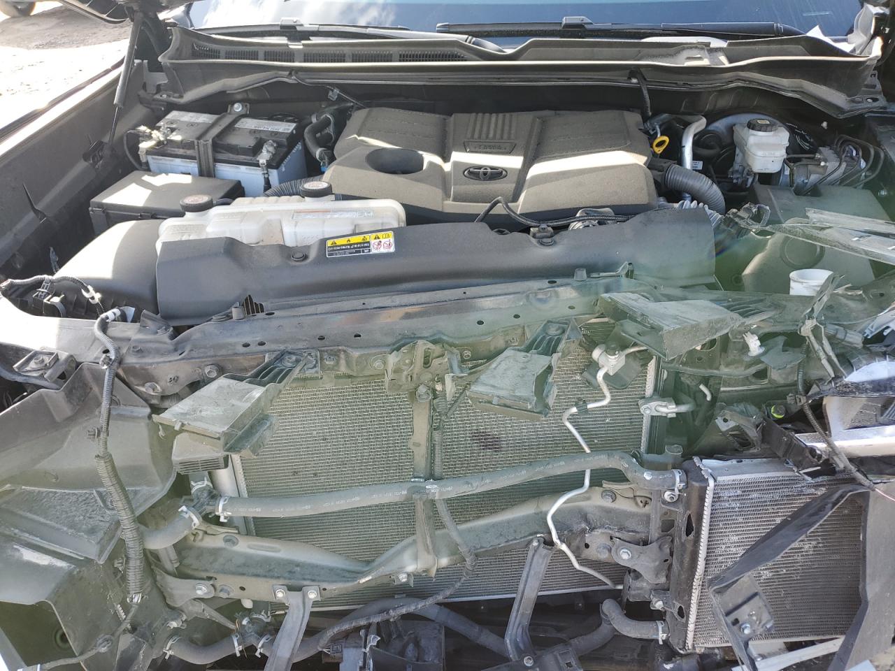 2022 TOYOTA TUNDRA CREWMAX SR VIN:5TFLA5AB0NX012039