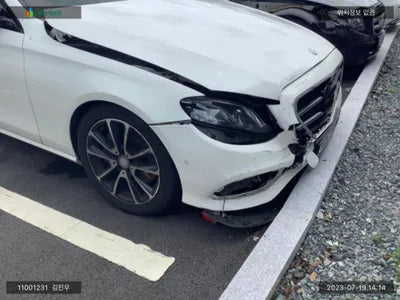 2016 Mercedes-Benz E 300 WDDZF4JB9HA045849 VIN:WDDZF4JB9HA045849