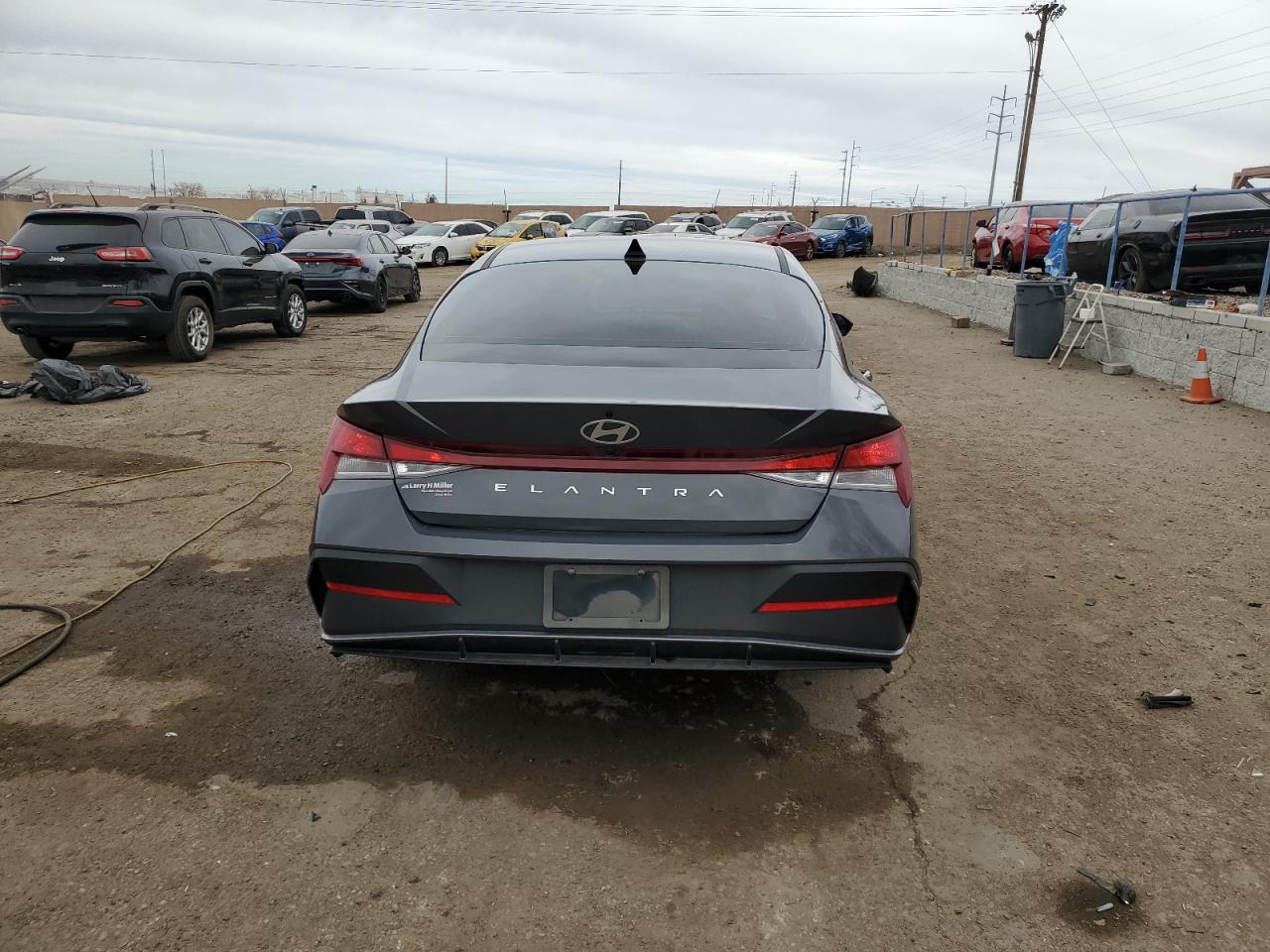 2024 HYUNDAI ELANTRA SEL VIN:KMHLM4DG9RU717093