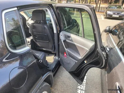 2015 Volkswagen Tiguan VIN: