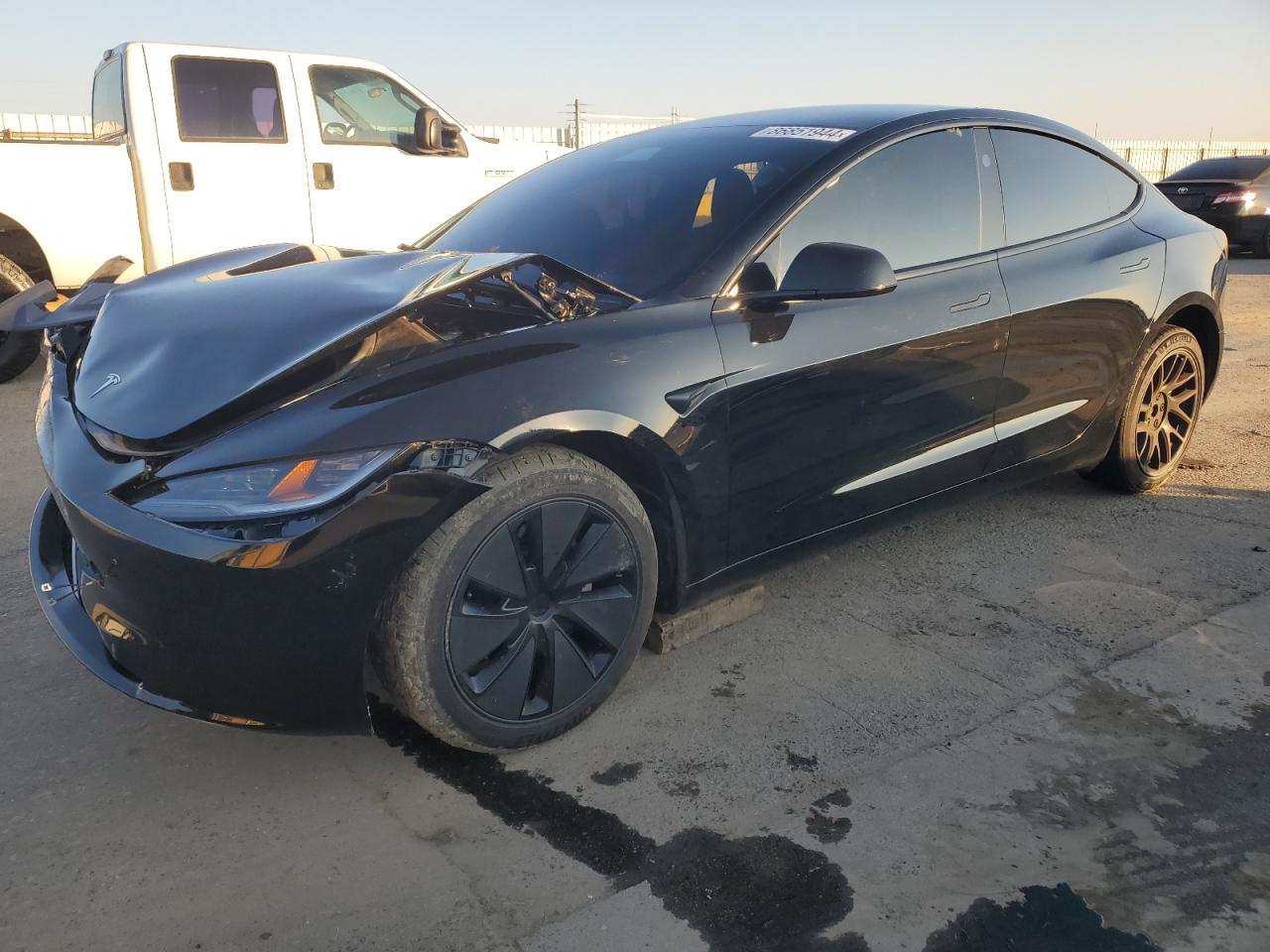 2024 TESLA MODEL 3  VIN:5YJ3E1EA4RF830565