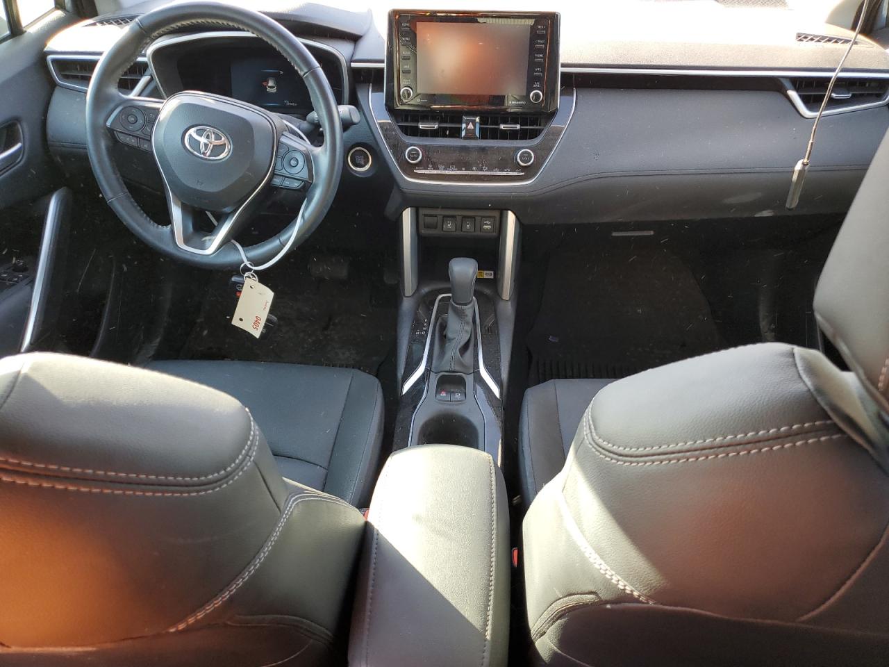 2022 TOYOTA COROLLA CROSS XLE VIN:7MUDAABG4NV039585