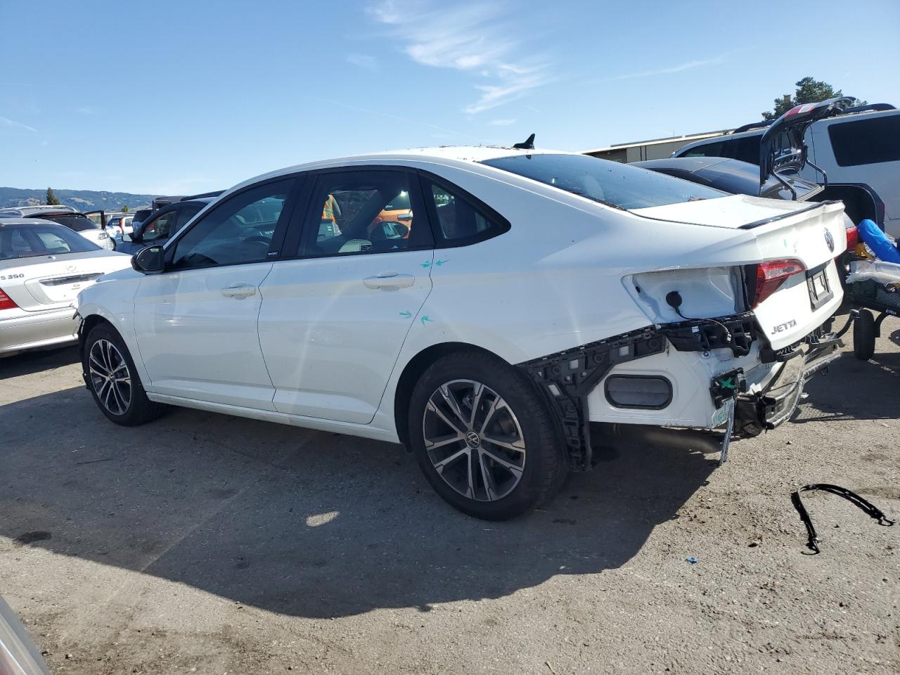 2024 VOLKSWAGEN JETTA SPORT VIN:3VWAM7BU8RM093732