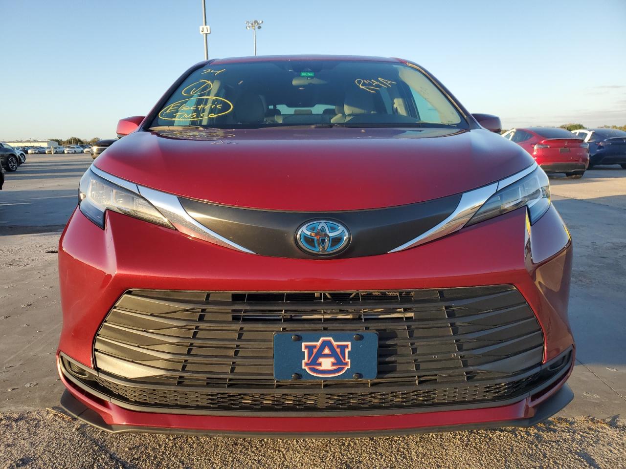 2022 TOYOTA SIENNA LE VIN:5TDKRKEC1NS101677