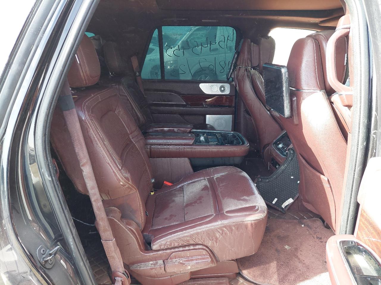 2021 LINCOLN NAVIGATOR VIN:5LMJJ3TTXME******