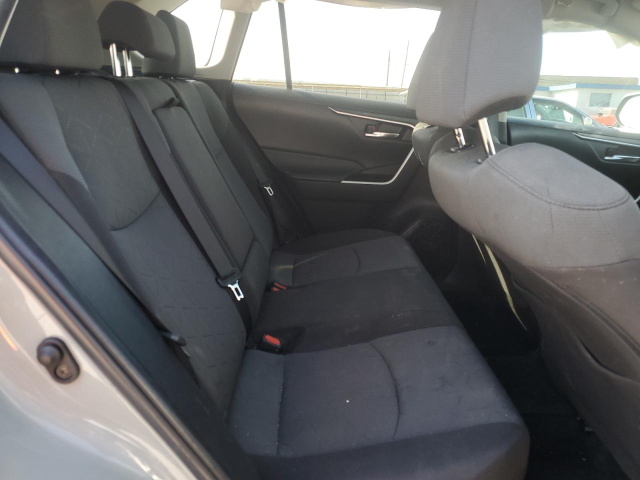 2022 TOYOTA RAV4 XLE VIN:2T3W1RFV1NW188576