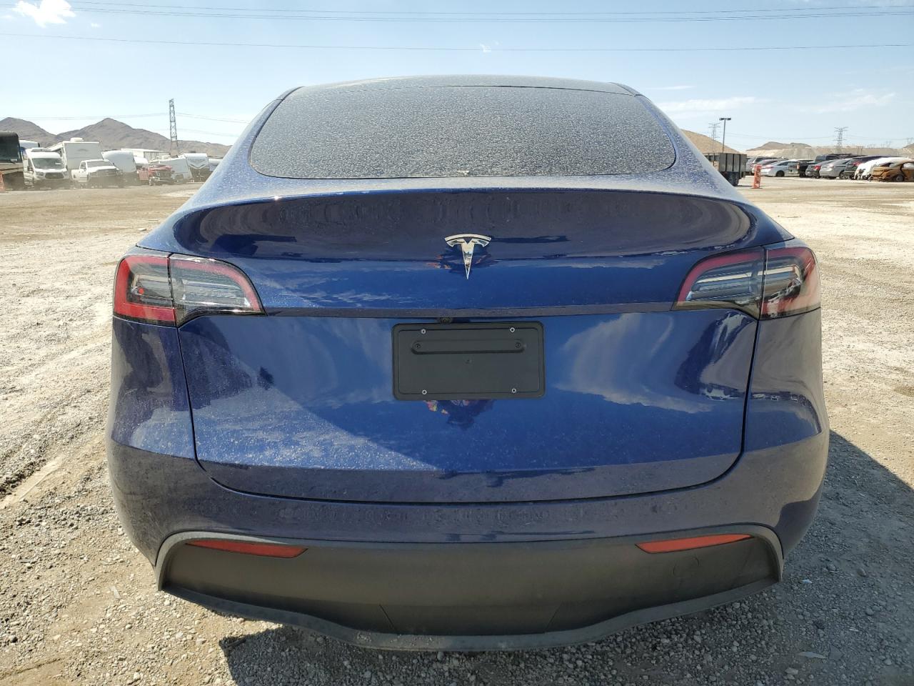 2024 TESLA MODEL Y  VIN:7SAYGDED5RF107452