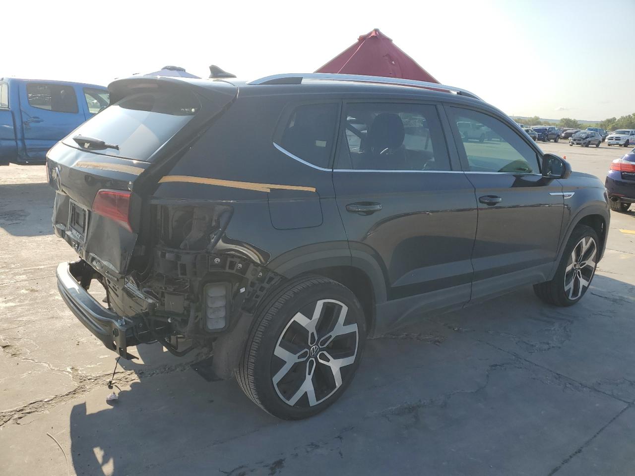 2022 VOLKSWAGEN TAOS SEL VIN:3VV2X7B22NM064395