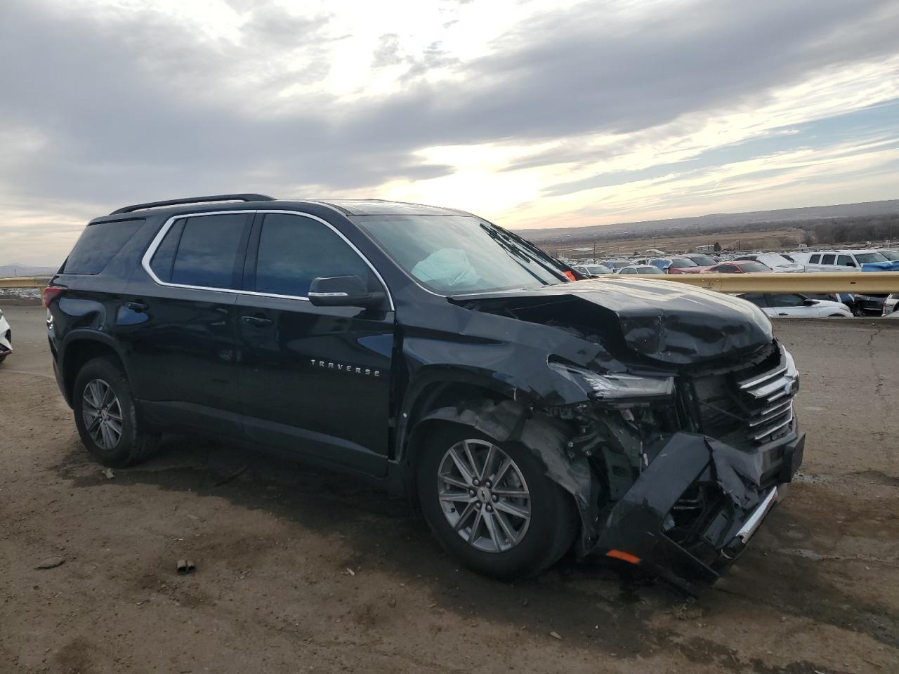 2023 CHEVROLET TRAVERSE LT VIN:1GNERGKW7PJ222553