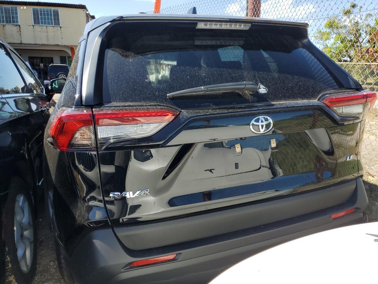 2024 TOYOTA RAV4 LE VIN:JTMK1RFV8RD121085