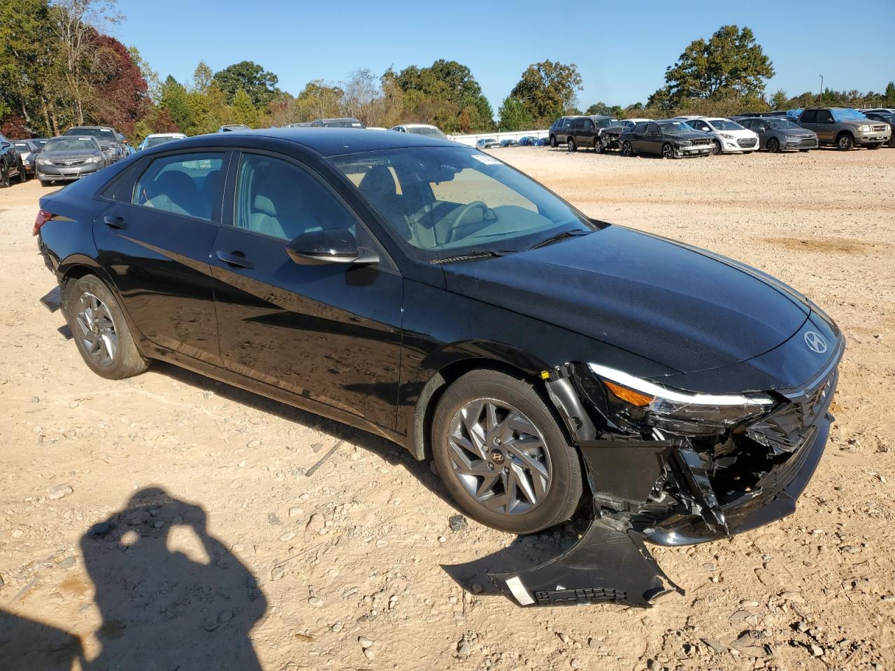 2024 HYUNDAI ELANTRA BLUE VIN:KMHLM4DJ6RU115182