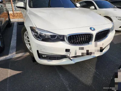 2018 BMW 320 WBA8T3104JGA84410 VIN:WBA8T3104JGA84410