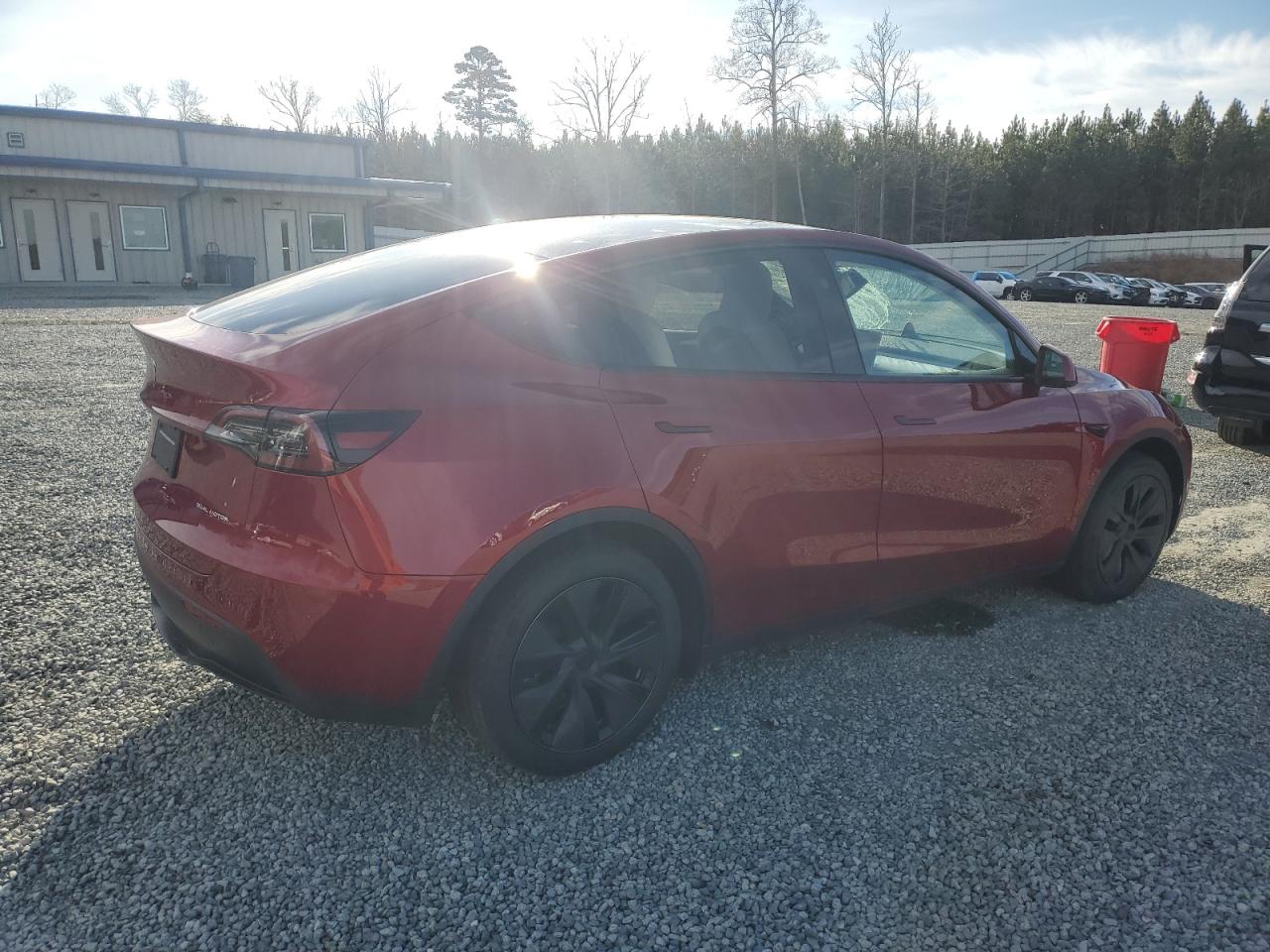 2024 TESLA MODEL Y  VIN:7SAYGDEE5RA311190