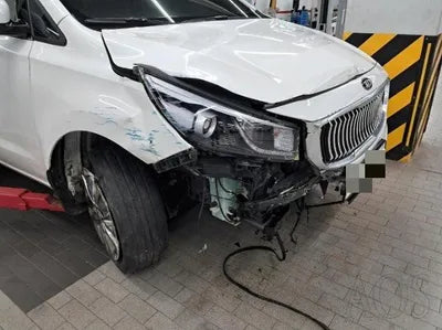 2015 Kia Carnival VIN: