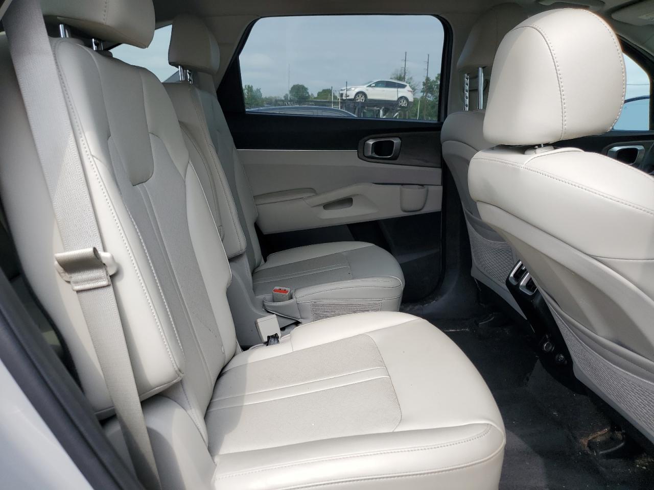 2022 KIA SORENTO EX VIN:5XYRH4LF4NG101079