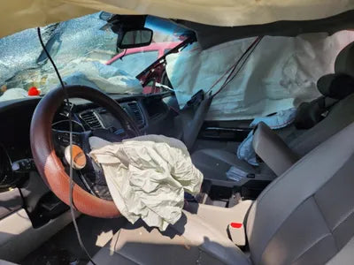 2014 Kia Carnival VIN: