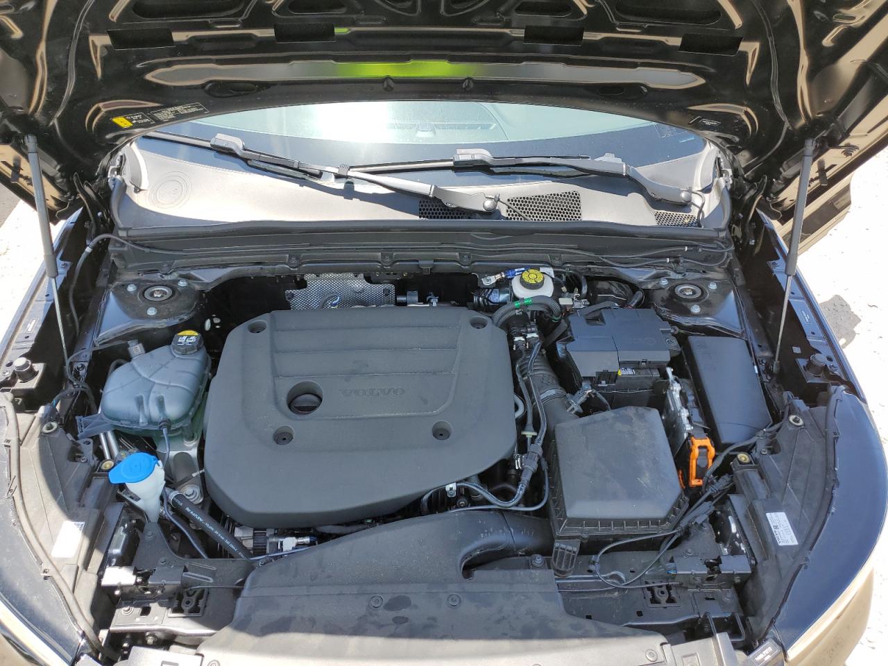 2023 VOLVO XC40 PLUS VIN:YV4K92HL5P2072137