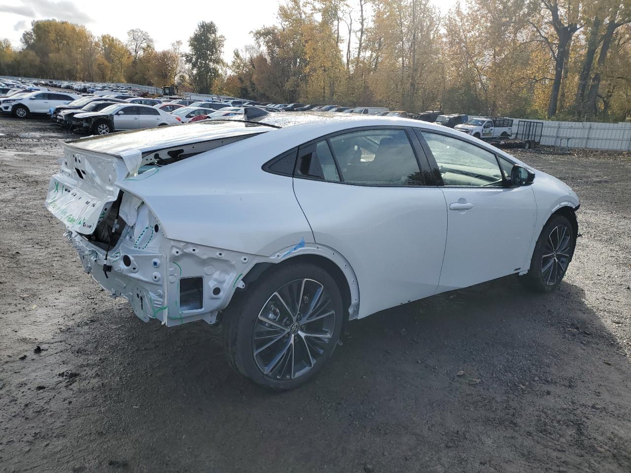 2024 TOYOTA PRIUS LE VIN:JTDADABU2R3018381