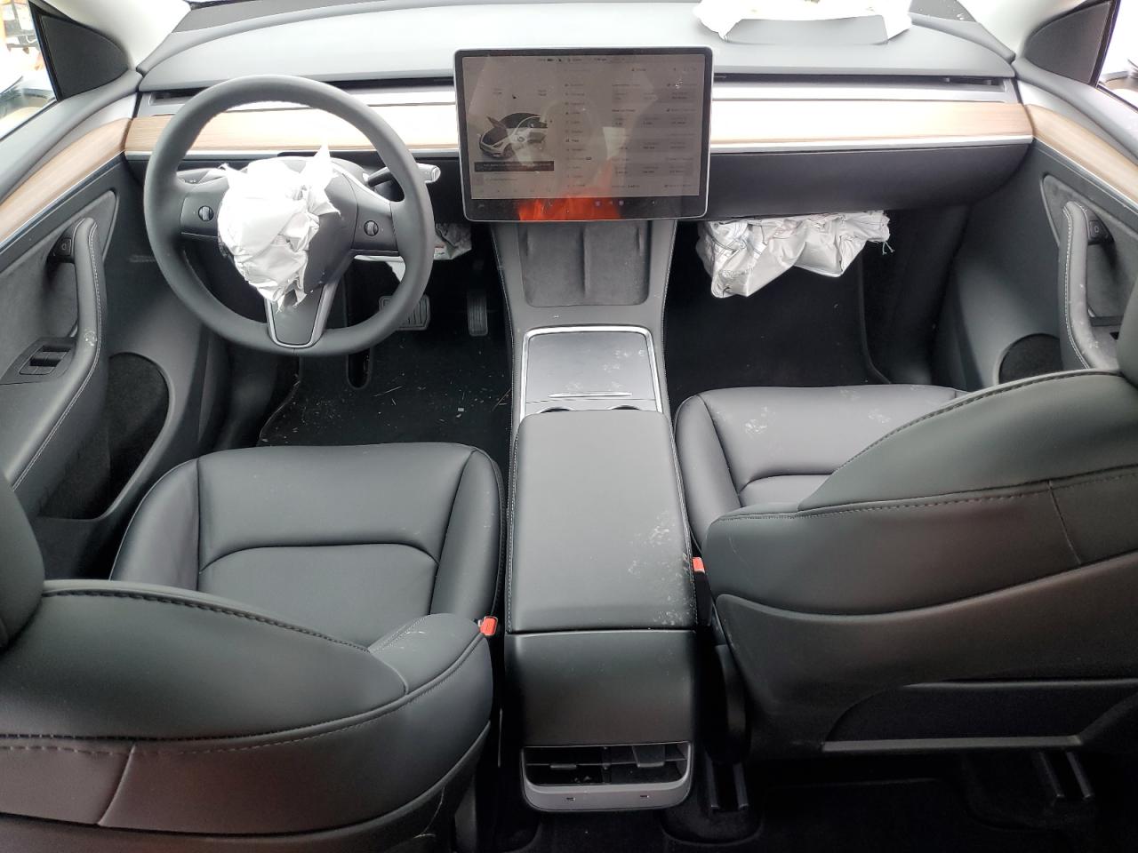 2024 TESLA MODEL Y  VIN:7SAYGDED4RF055537