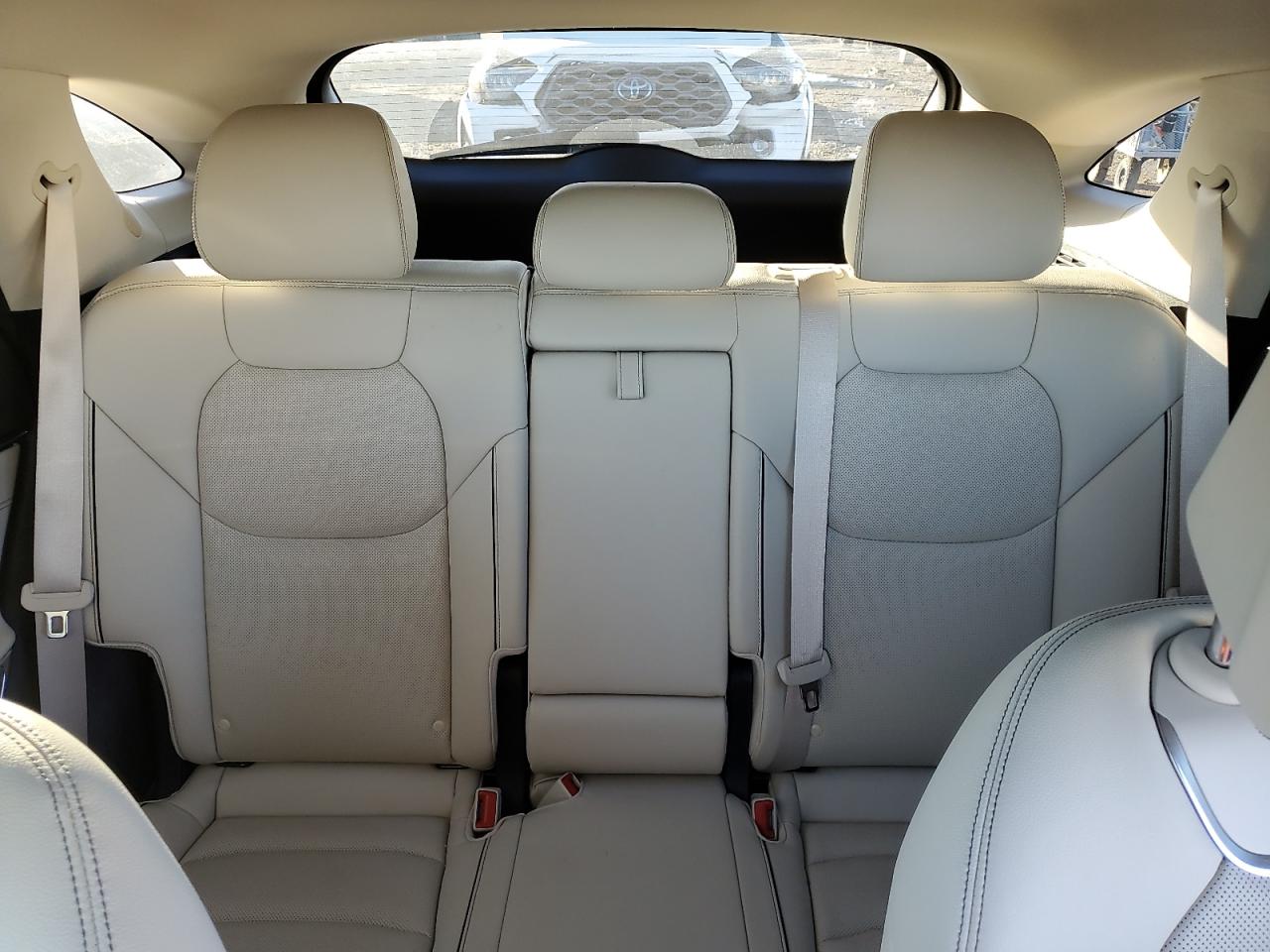 2023 GENESIS GV70 BASE VIN:KMUMADTB4PU099389