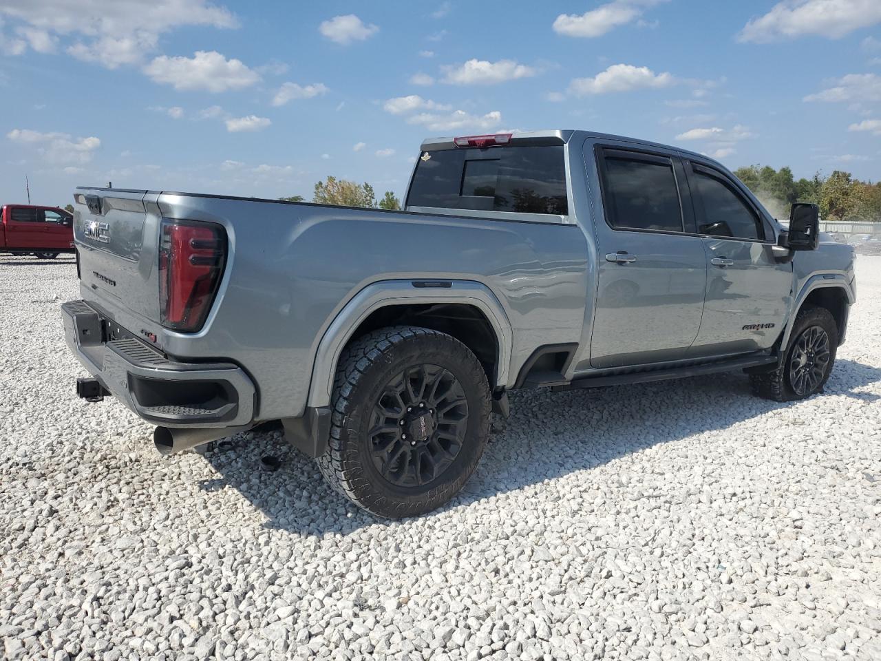 2024 GMC SIERRA K2500 AT4 VIN:1GT49PEY4RF283656