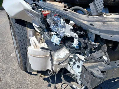 2016 Toyota Camry VIN: