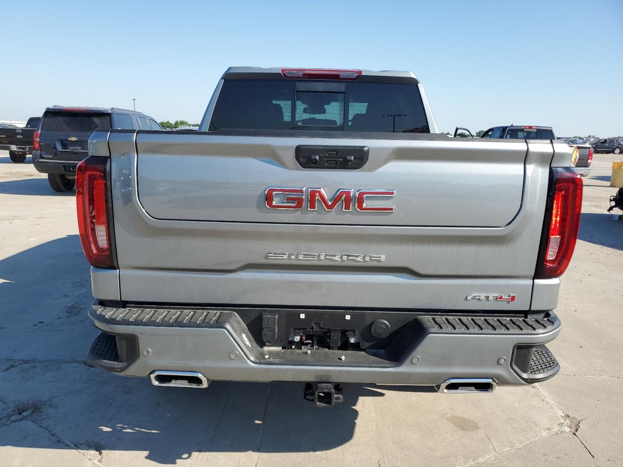 2024 GMC SIERRA K1500 AT4 VIN:3GTUUEE8XRG350018