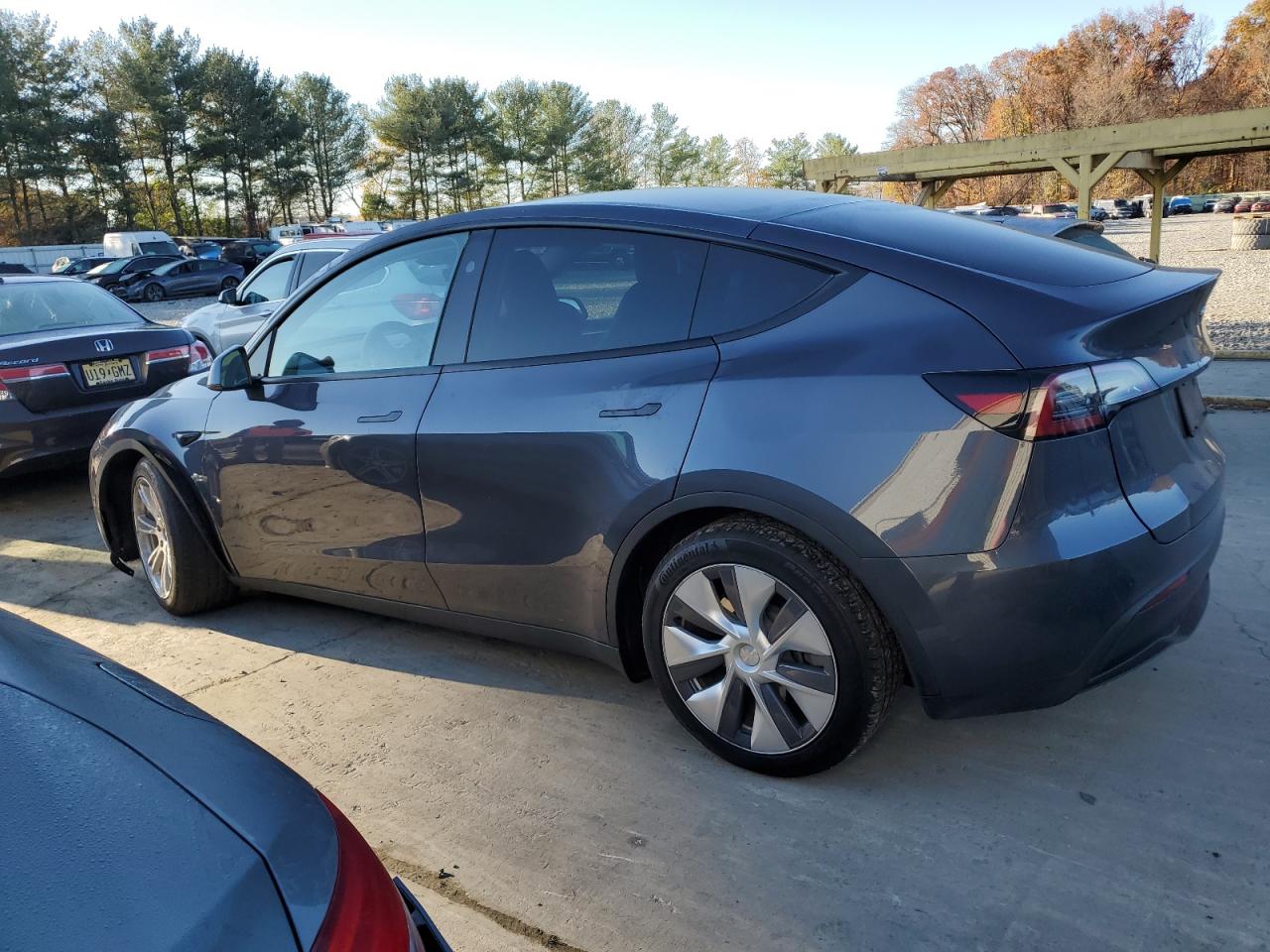 2023 TESLA MODEL Y  VIN:7SAYGAEE7PF950170