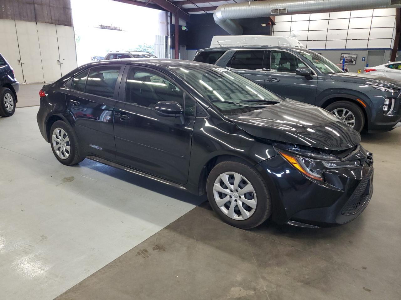 2022 TOYOTA COROLLA LE VIN:JTDEPMAE7NJ227853