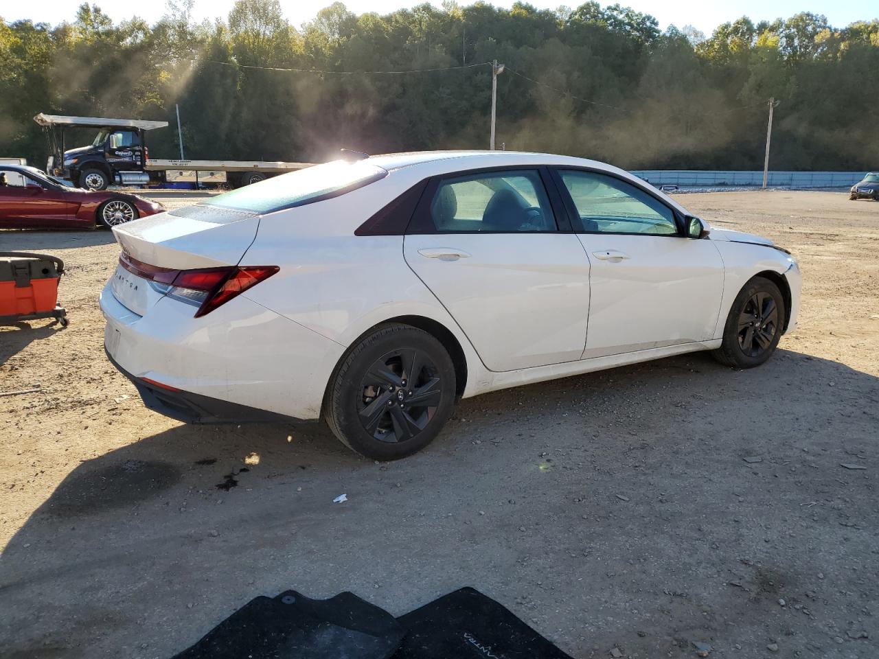 2023 HYUNDAI ELANTRA SEL VIN:5NPLM4AG8PH112031