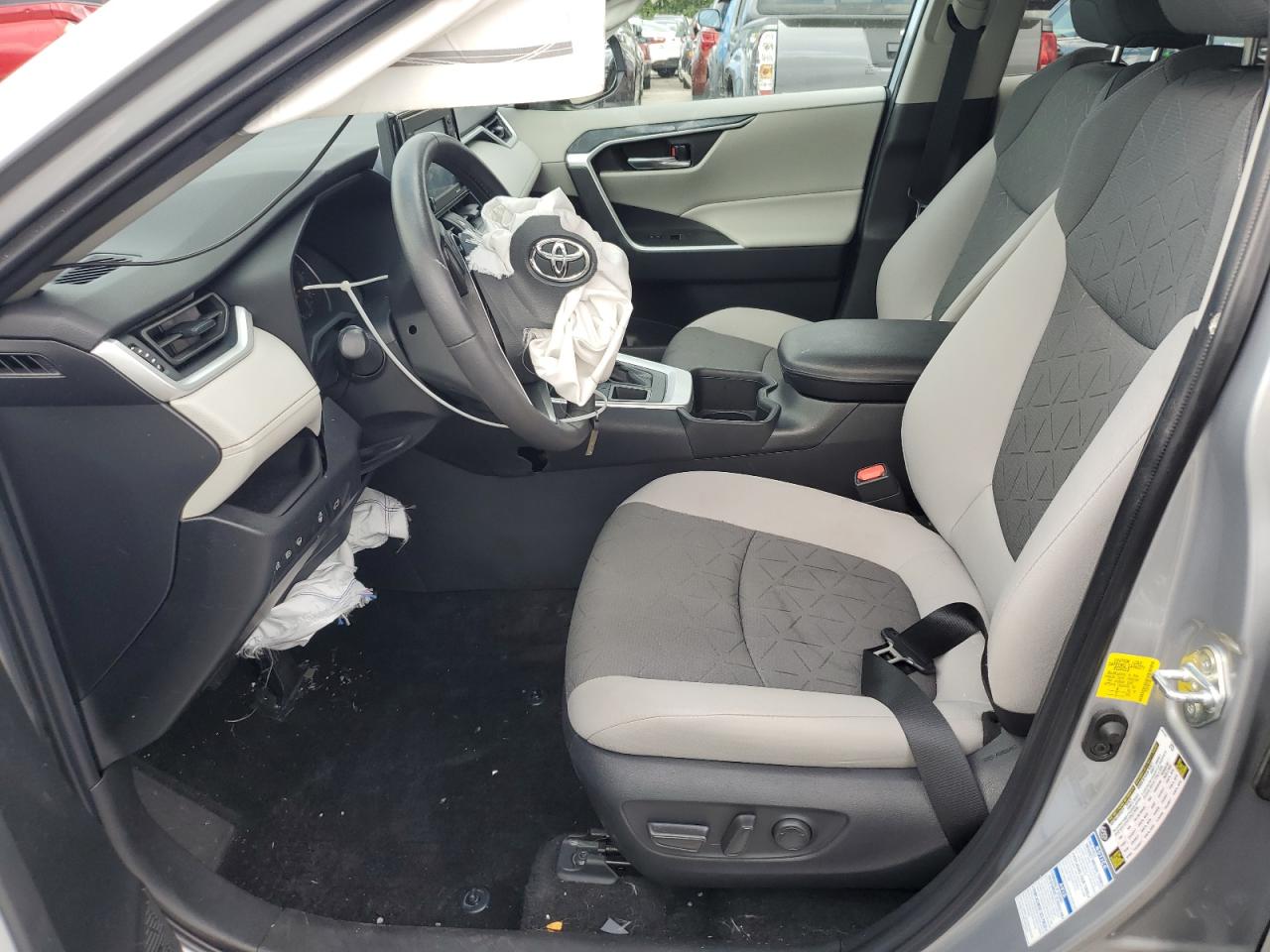 2022 TOYOTA RAV4 XLE VIN:2T3P1RFV3NC291195