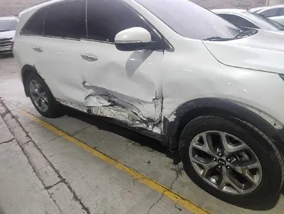2016 Kia Sorento KNAPS81ABGA152011 VIN:KNAPS81ABGA152011